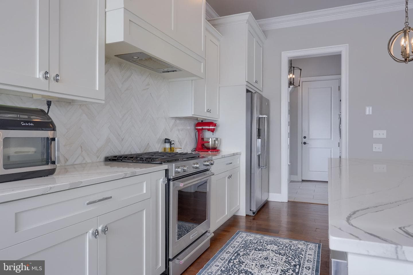 512 E Delp Road photo 14