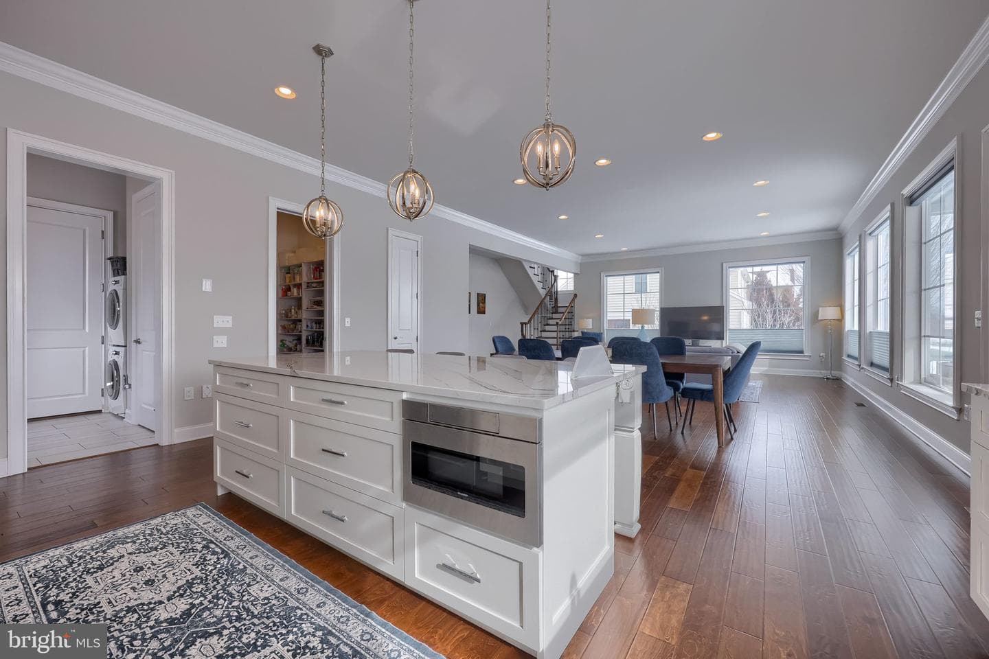 512 E Delp Road photo 16