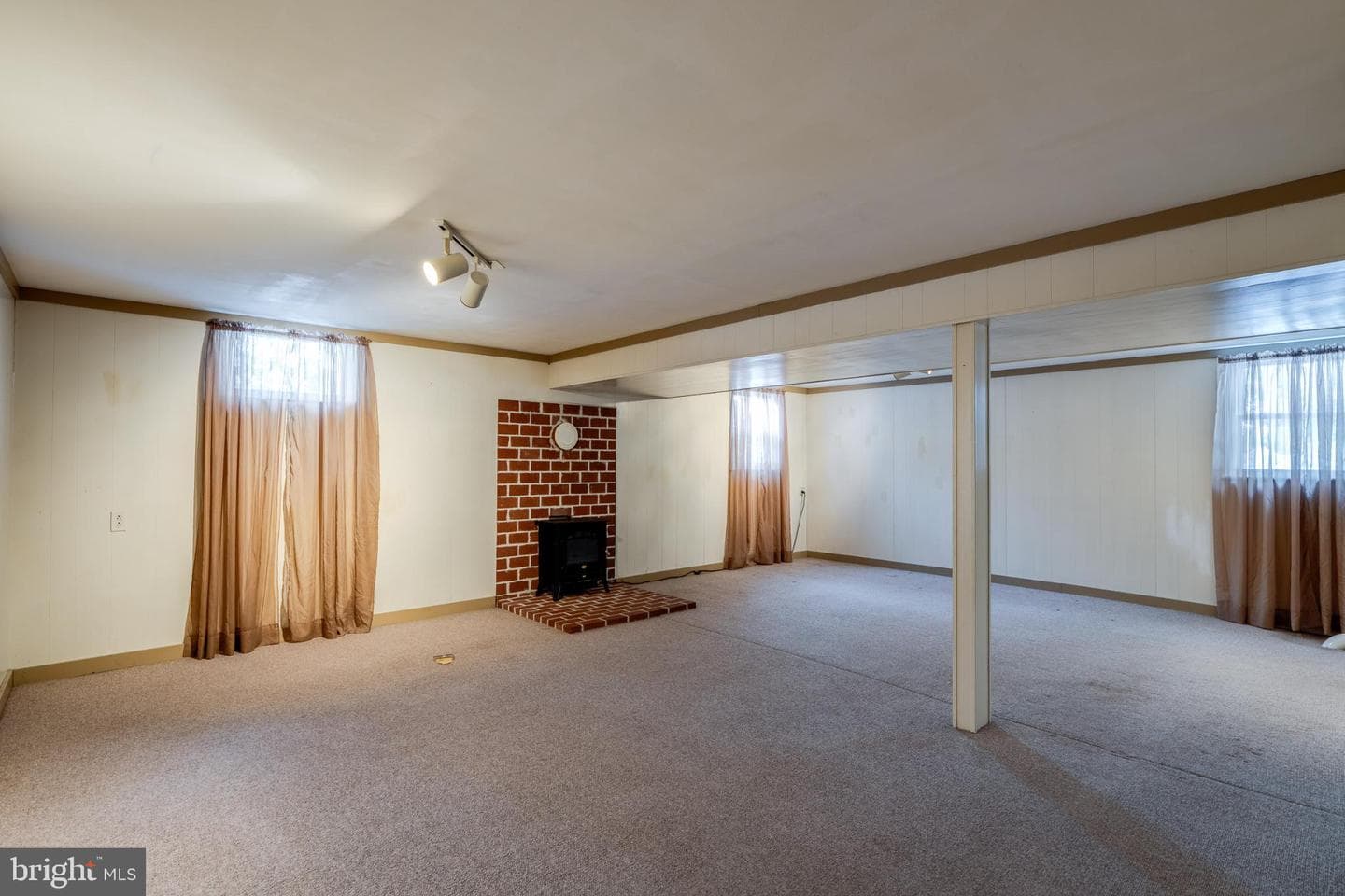 39 Eastbrooke Drive photo 34
