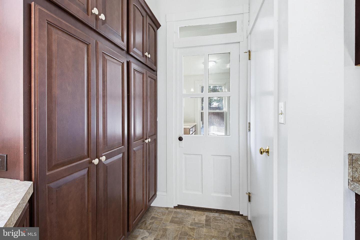 544 N Mary Street photo 14