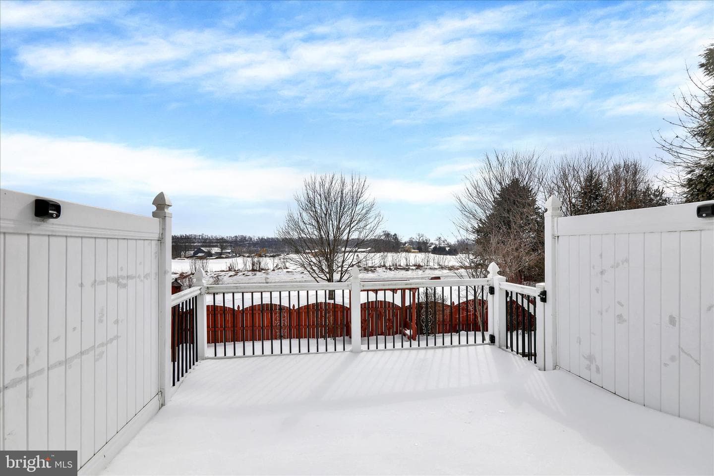 79 Spring Hill Lane photo 11