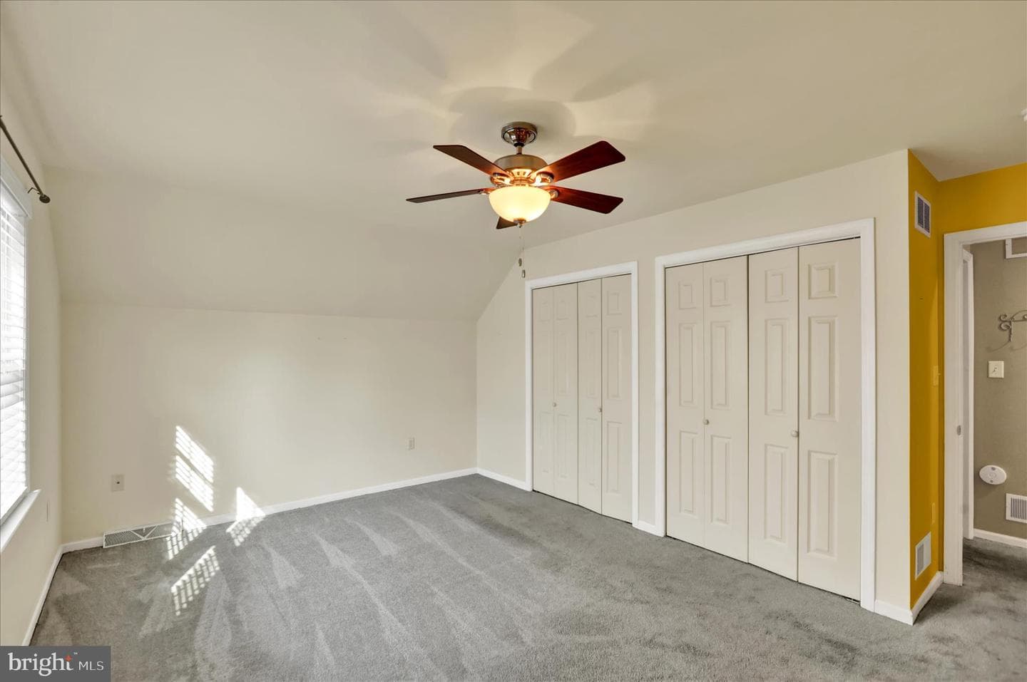 79 Spring Hill Lane photo 24
