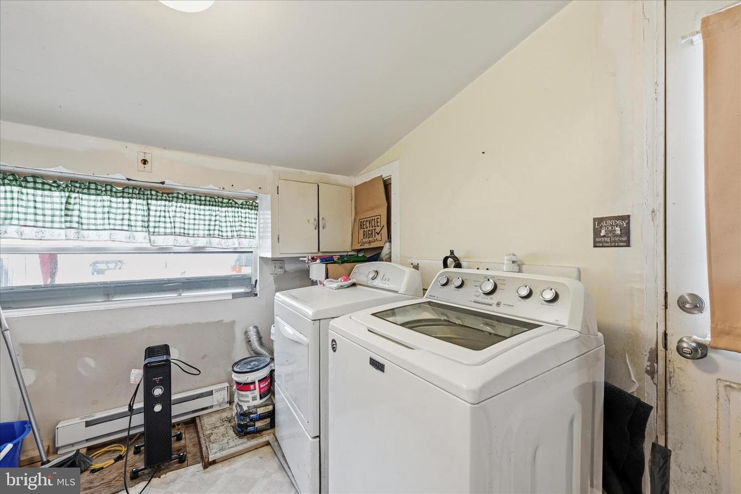 691 Cherry Street photo 12