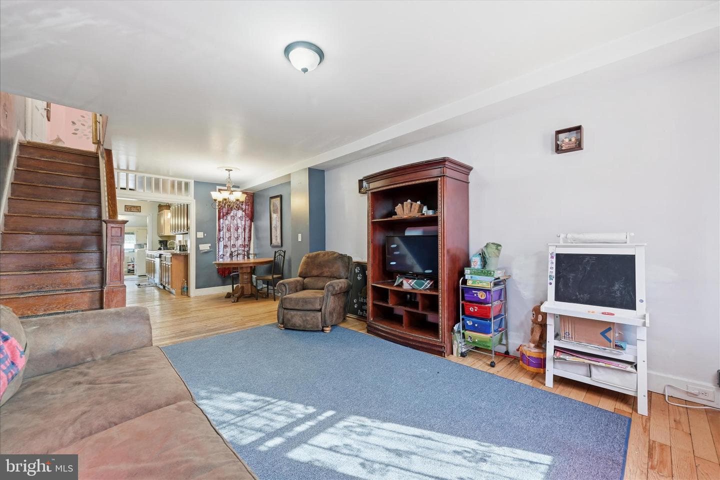 691 Cherry Street photo 6