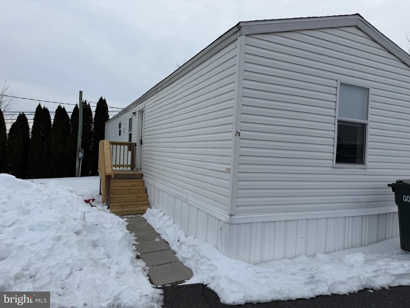 29 Hilltop Avenue, Akron