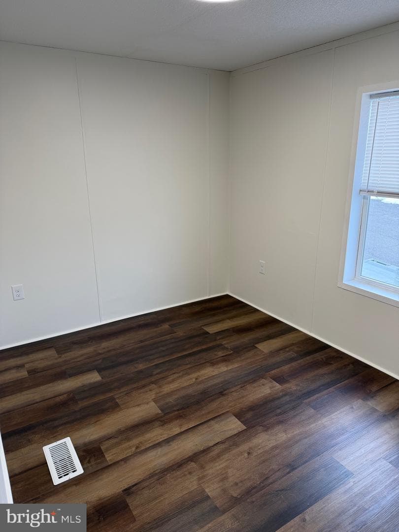 29 Hilltop Avenue photo 20