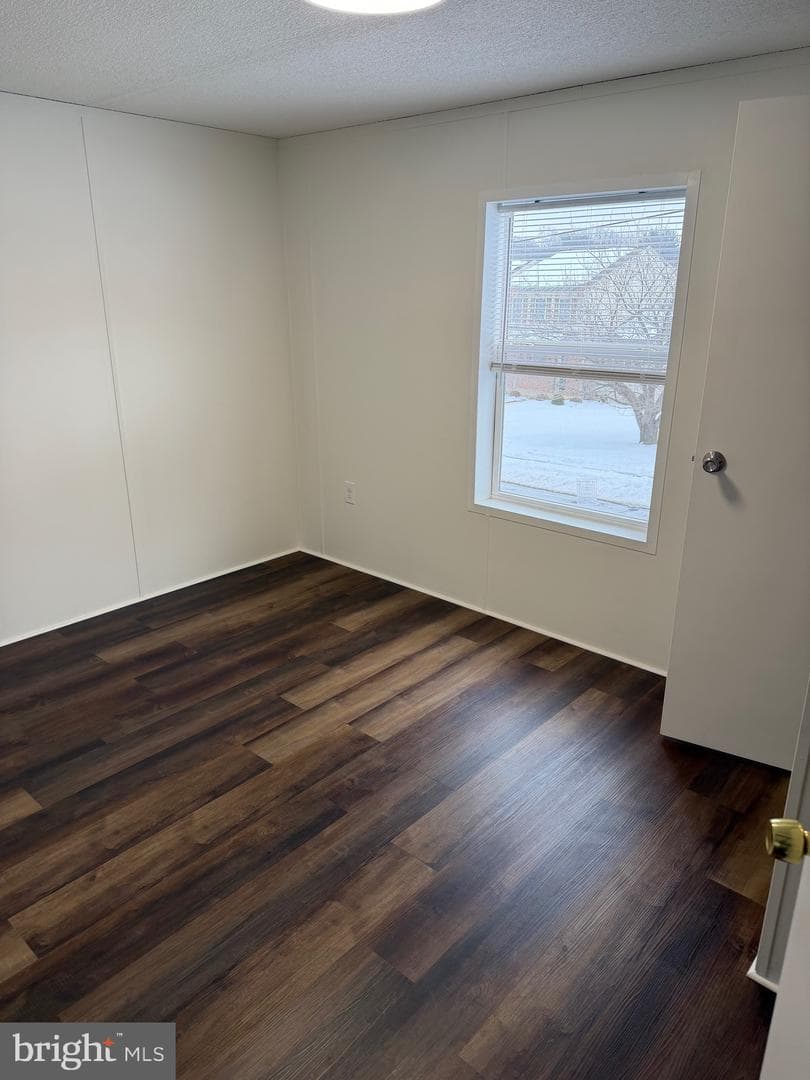 29 Hilltop Avenue photo 8