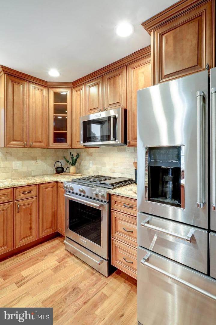 152 Kings Gate Drive photo 12