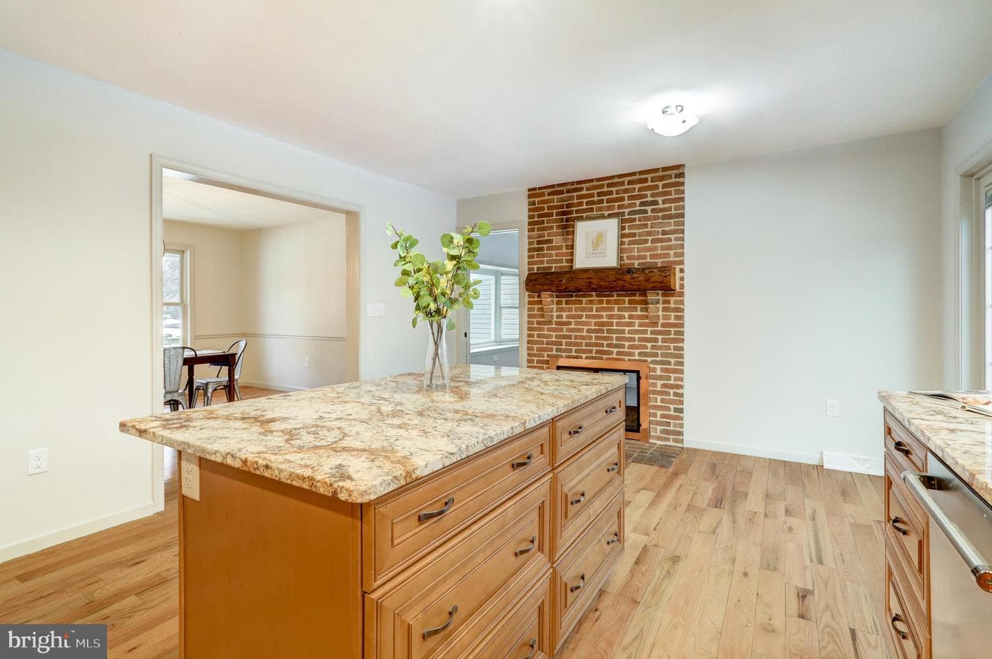 152 Kings Gate Drive photo 15