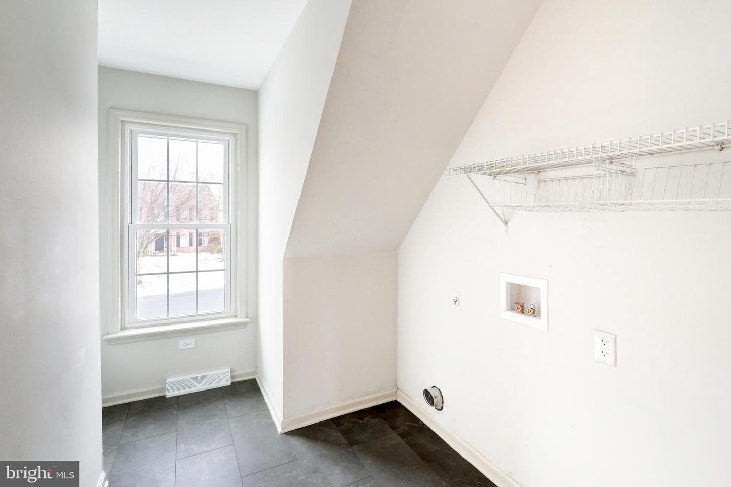 152 Kings Gate Drive photo 30