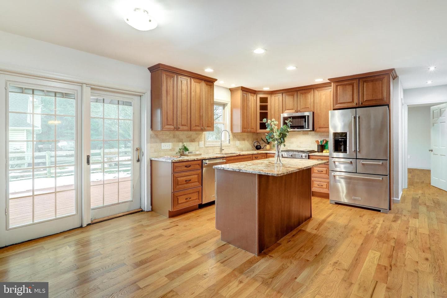 152 Kings Gate Drive photo 8