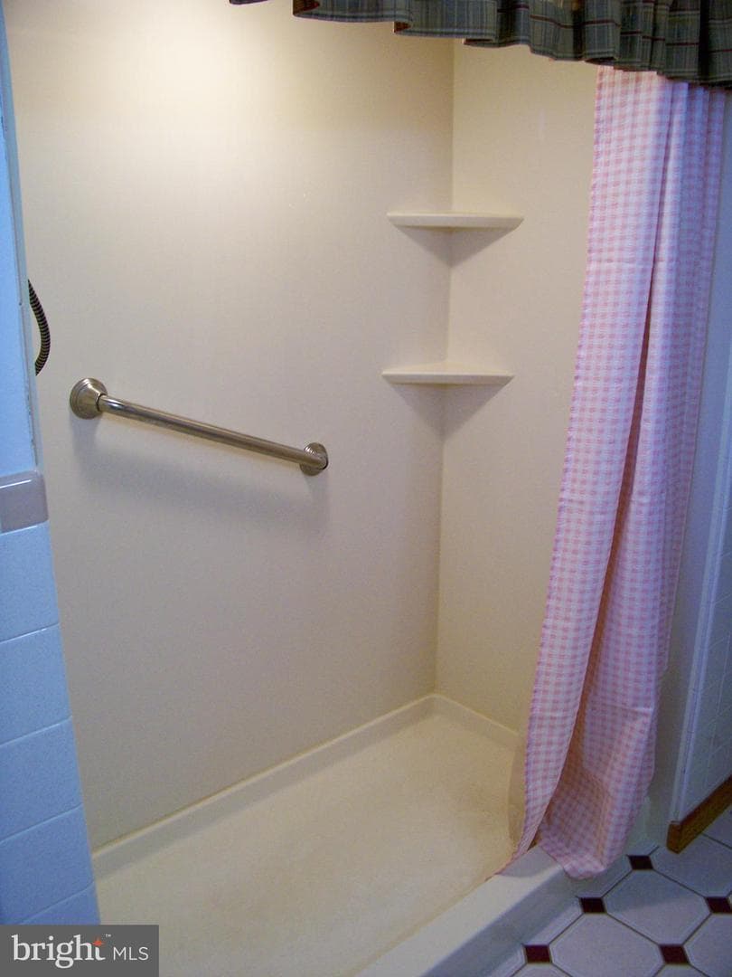 176 Scotland Road photo 12