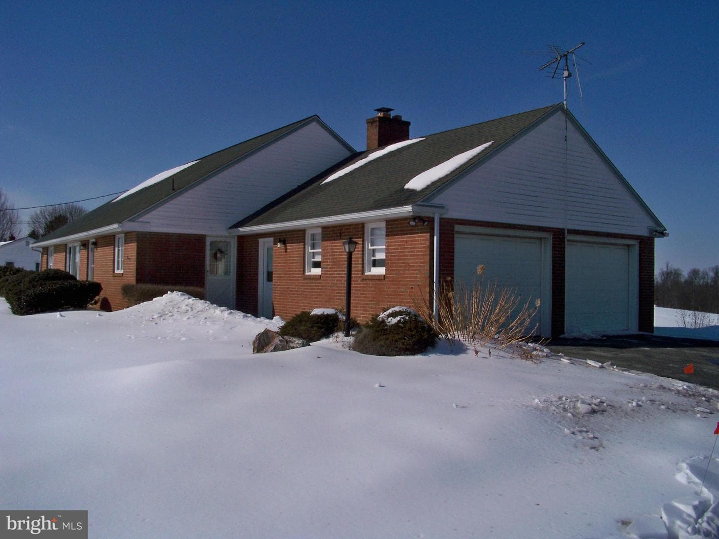 176 Scotland Road photo 2