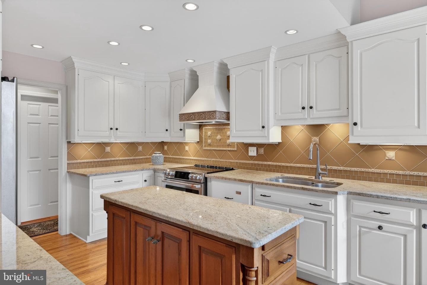 152 Deer Ford Drive photo 17