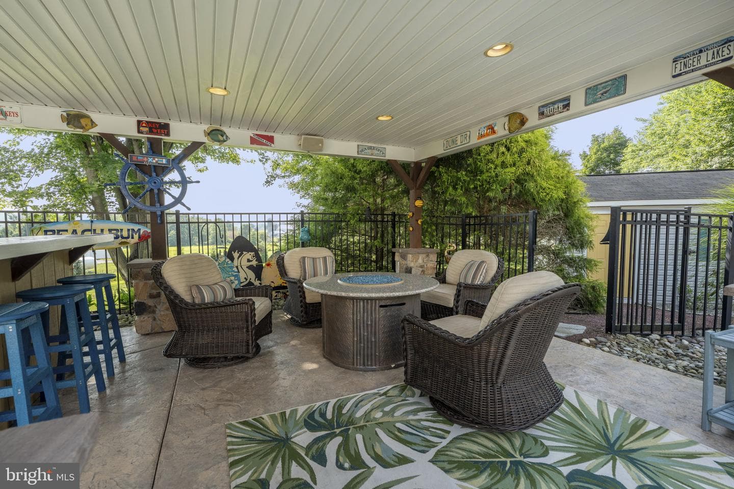 105 Whitehall Road photo 22