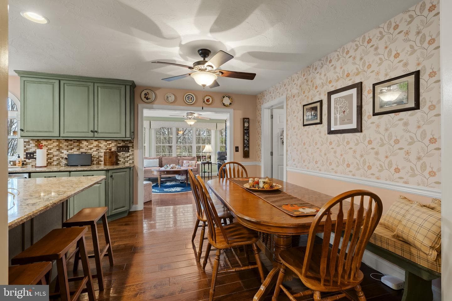 105 Whitehall Road photo 41