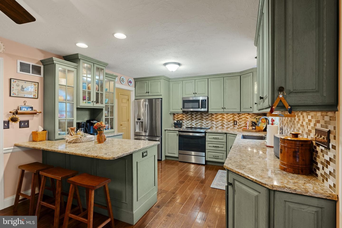 105 Whitehall Road photo 43