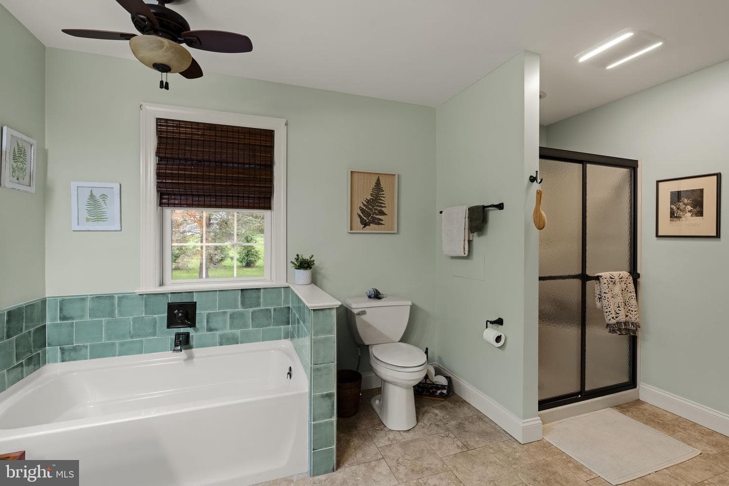 105 Whitehall Road photo 56
