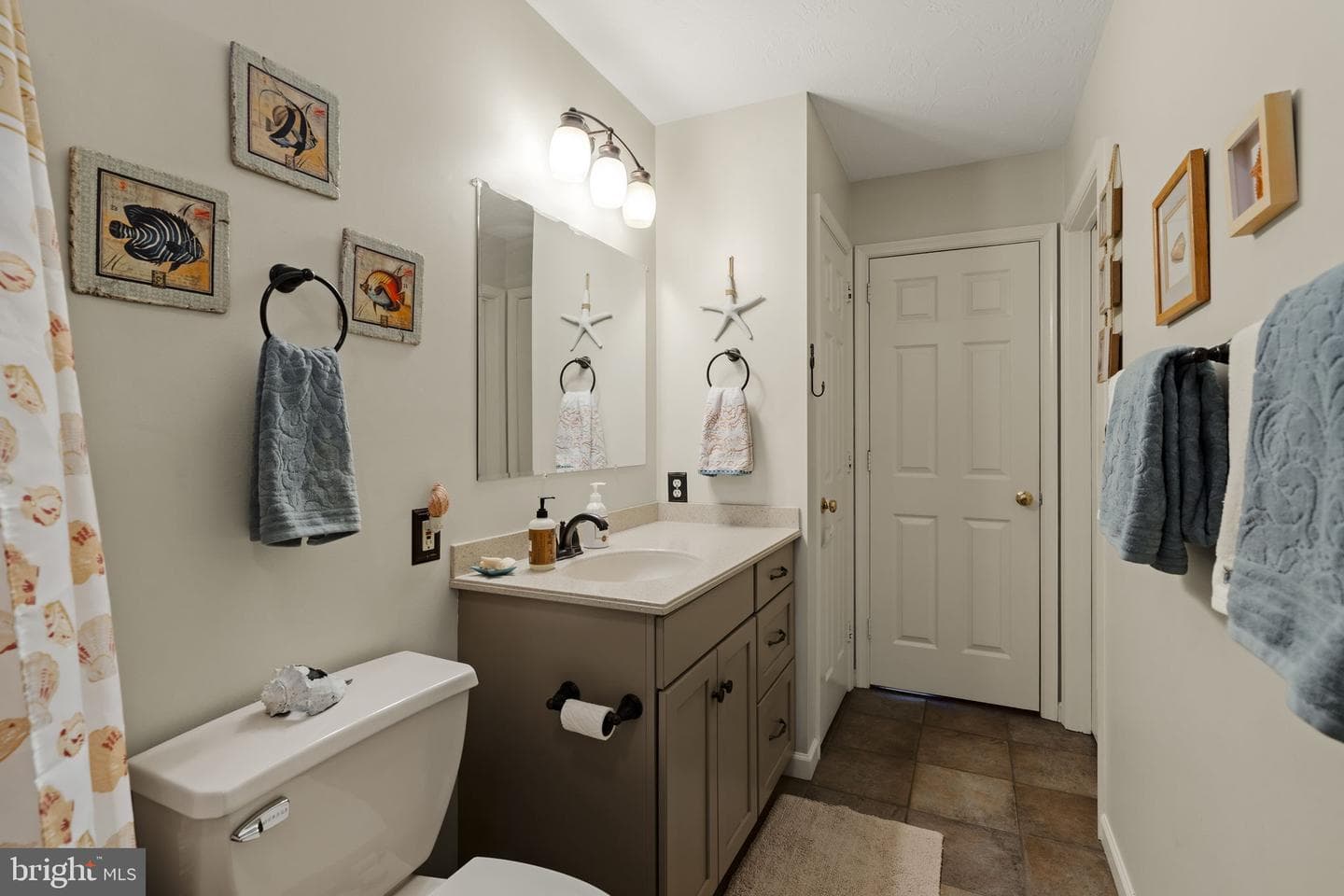 105 Whitehall Road photo 64