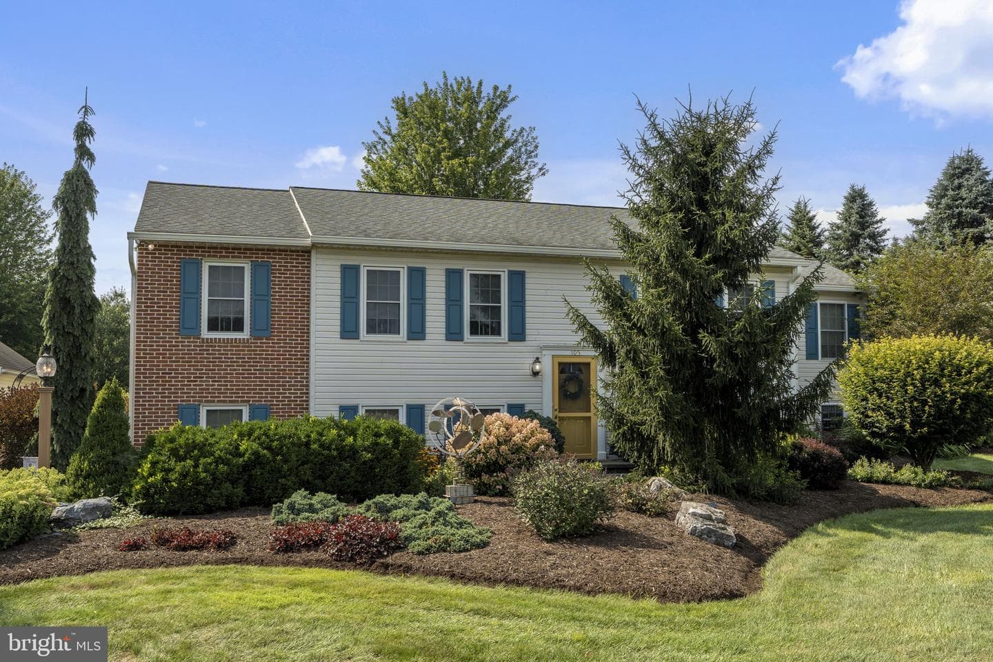 105 Whitehall Road photo 9