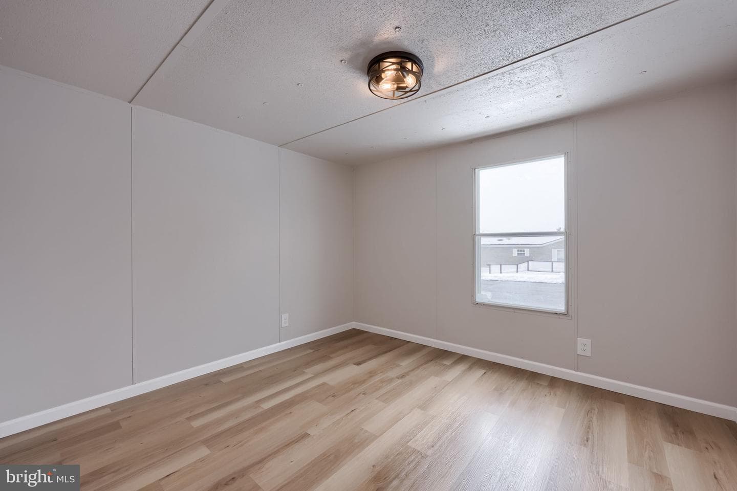 215 Fawn Meadow Crossing photo 12