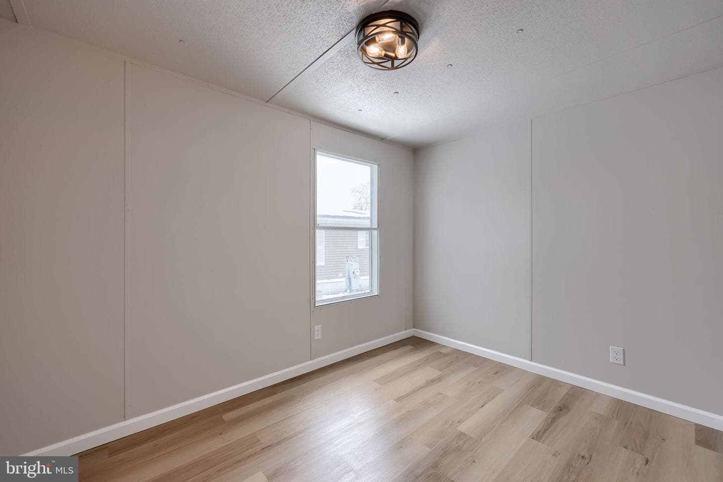 215 Fawn Meadow Crossing photo 14
