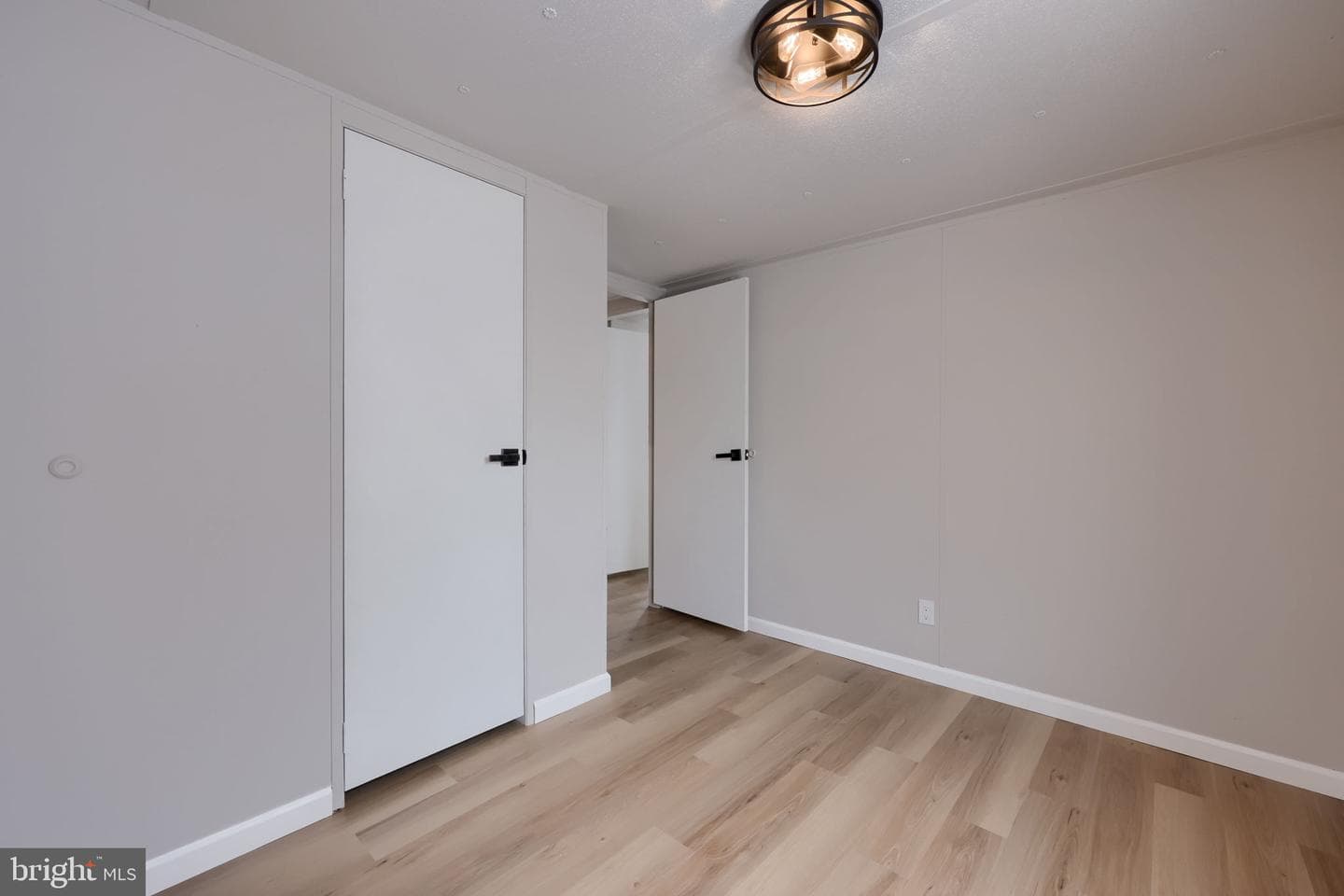 215 Fawn Meadow Crossing photo 15