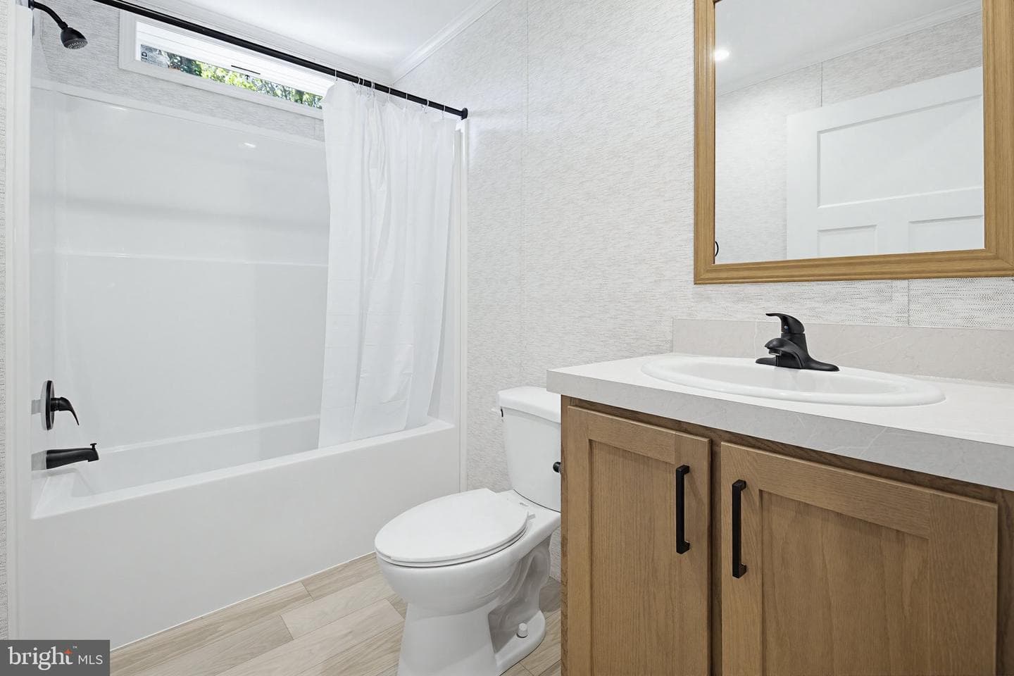 824 Carrie Court photo 21