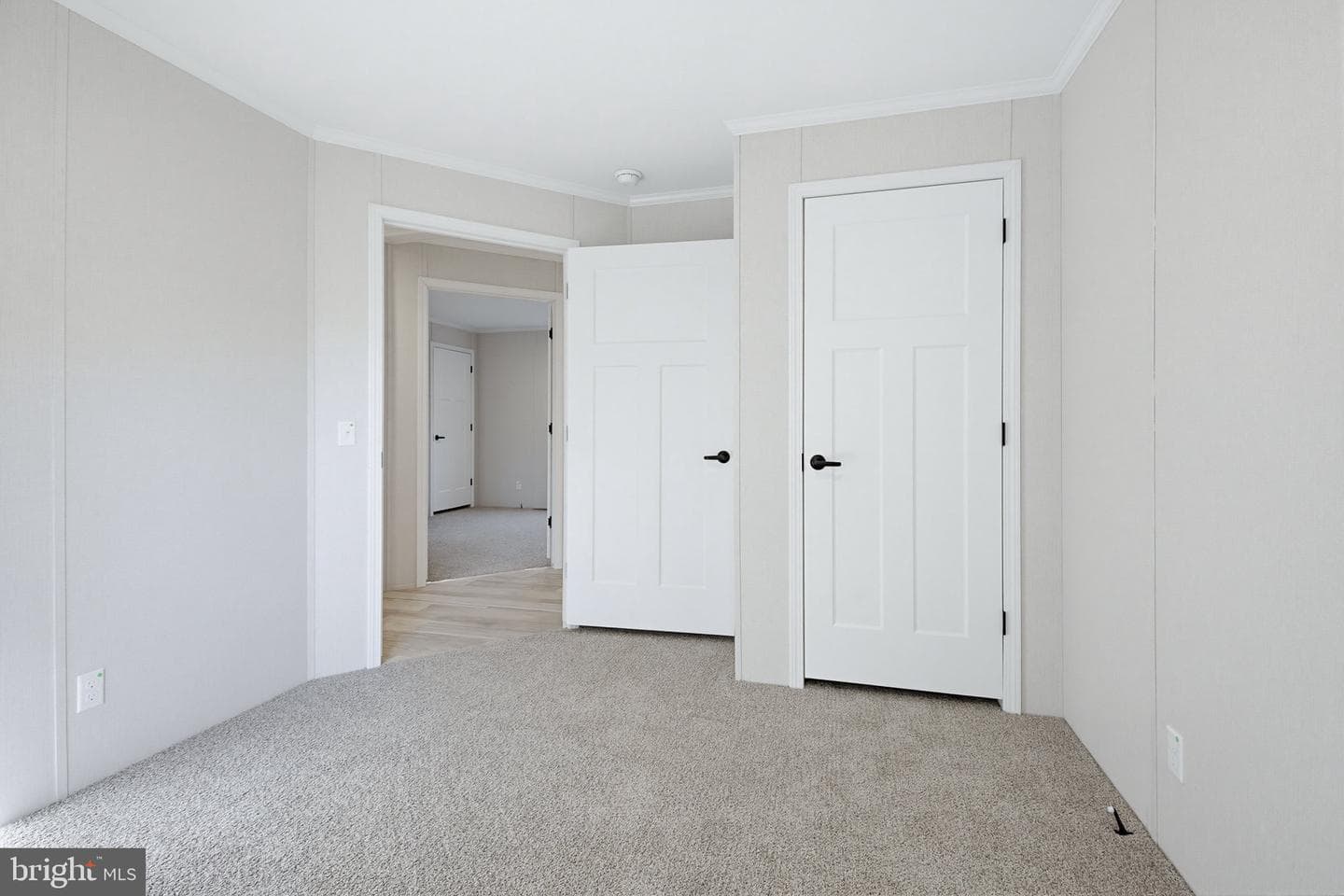 824 Carrie Court photo 24