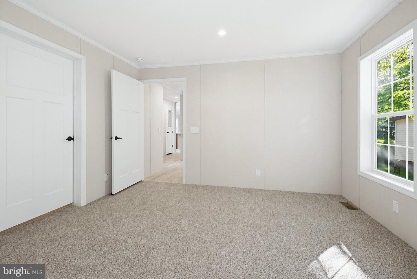 824 Carrie Court photo 28