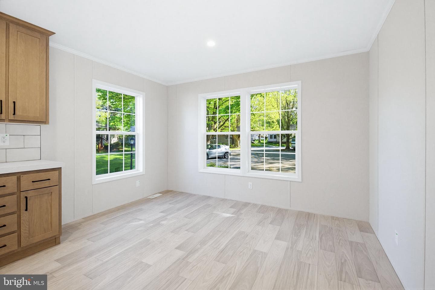 824 Carrie Court photo 33