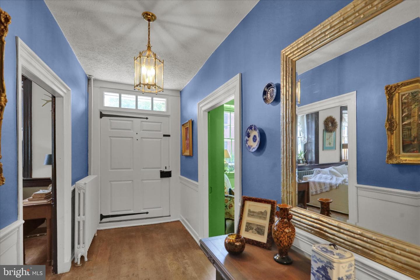 27 E Main Street photo 16