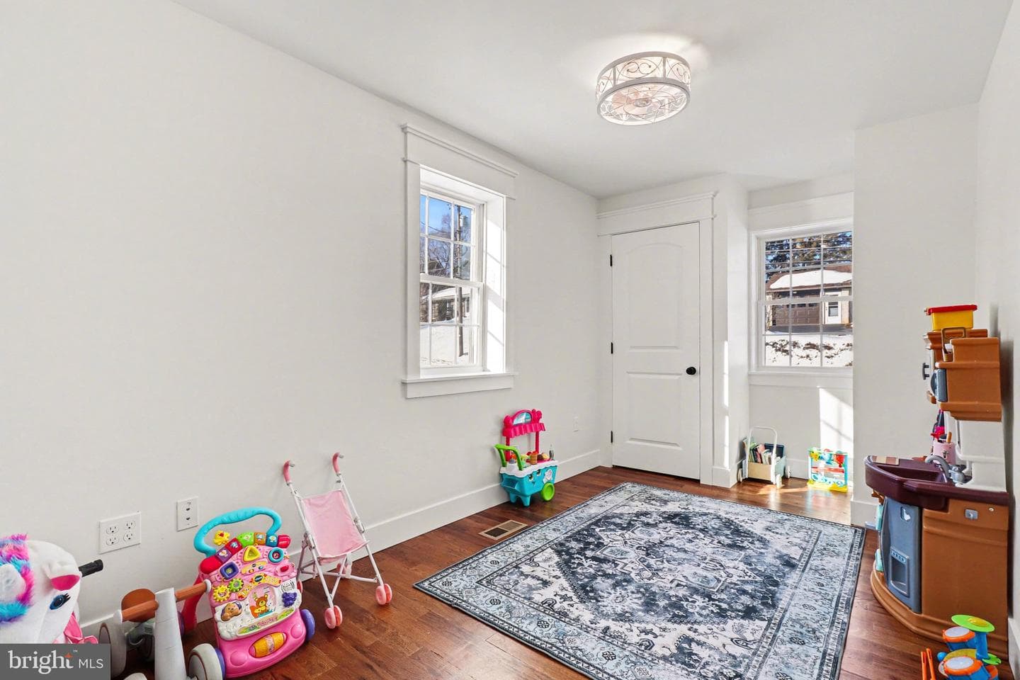 629 Park Hill Drive photo 18