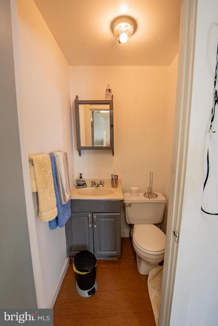 132 Reo Avenue photo 21