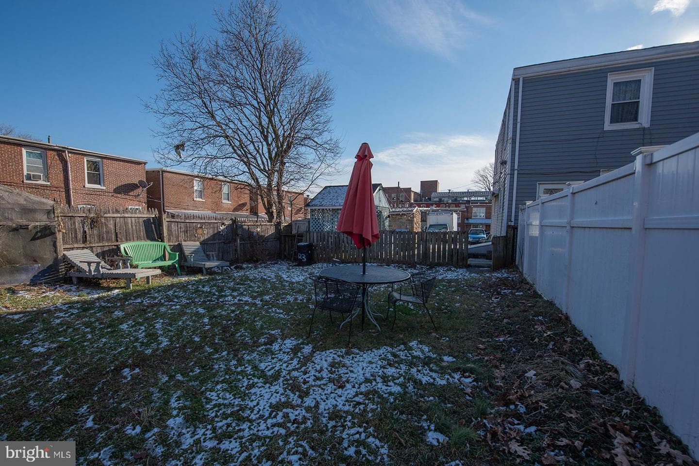 132 Reo Avenue photo 27