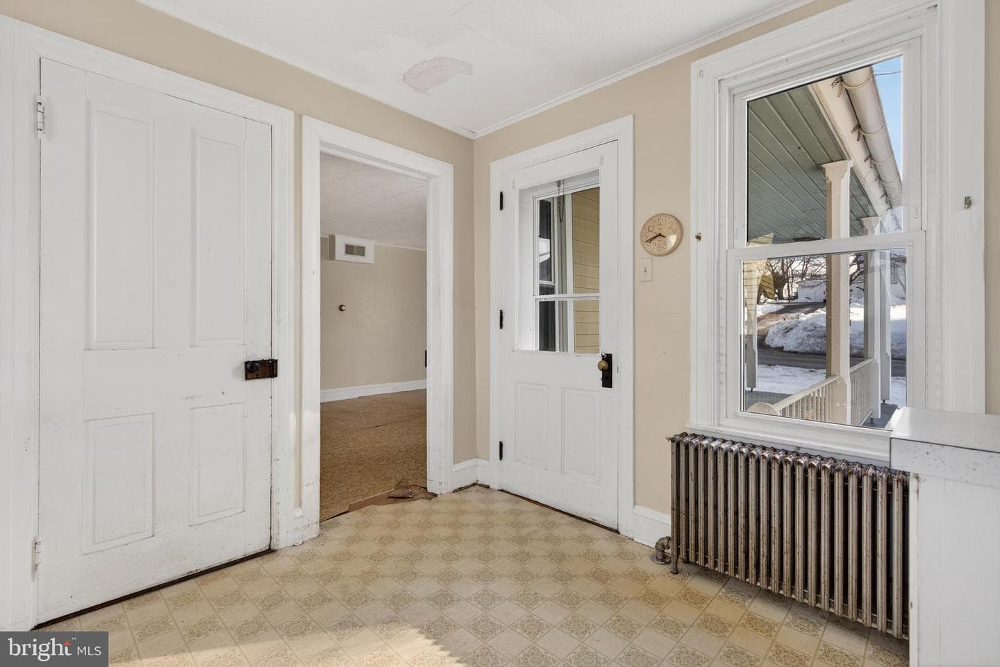 3320 River Road photo 16