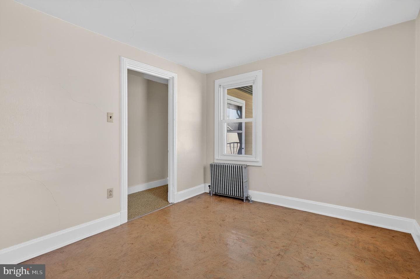 3320 River Road photo 24