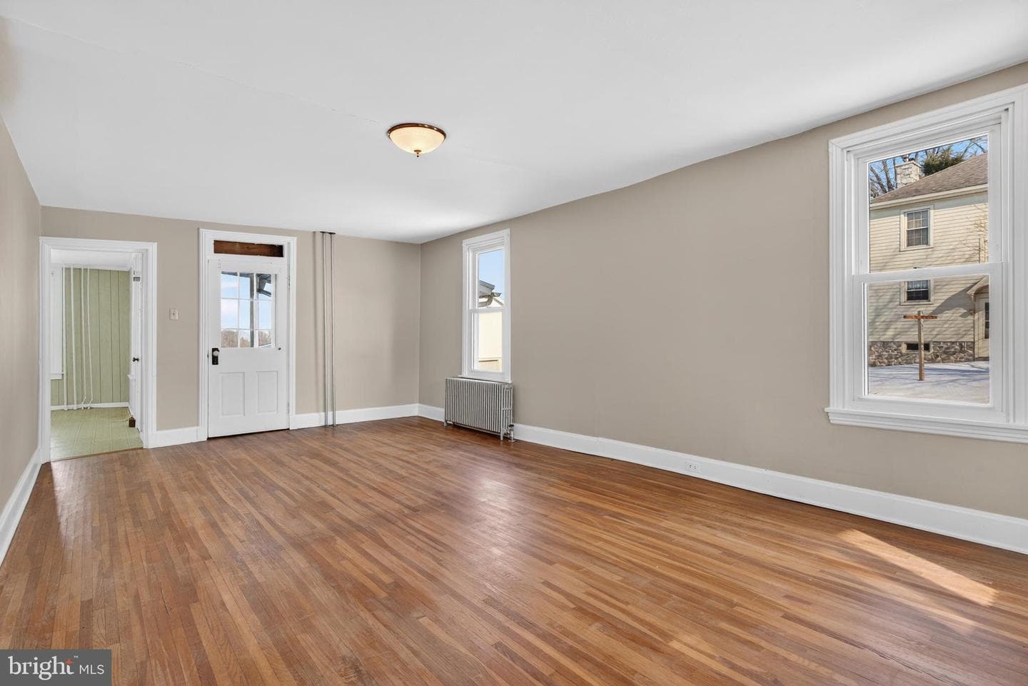 3320 River Road photo 7