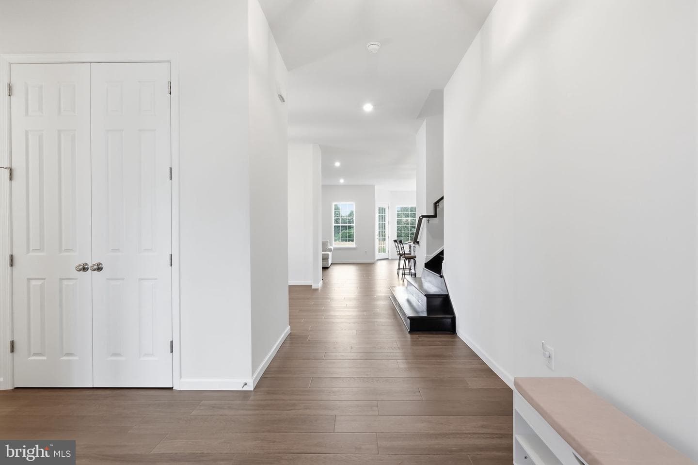 113 Cameron Lane photo 5