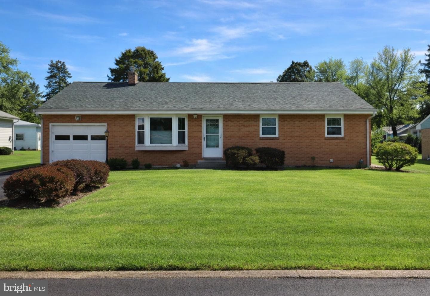 51 Waverly Avenue