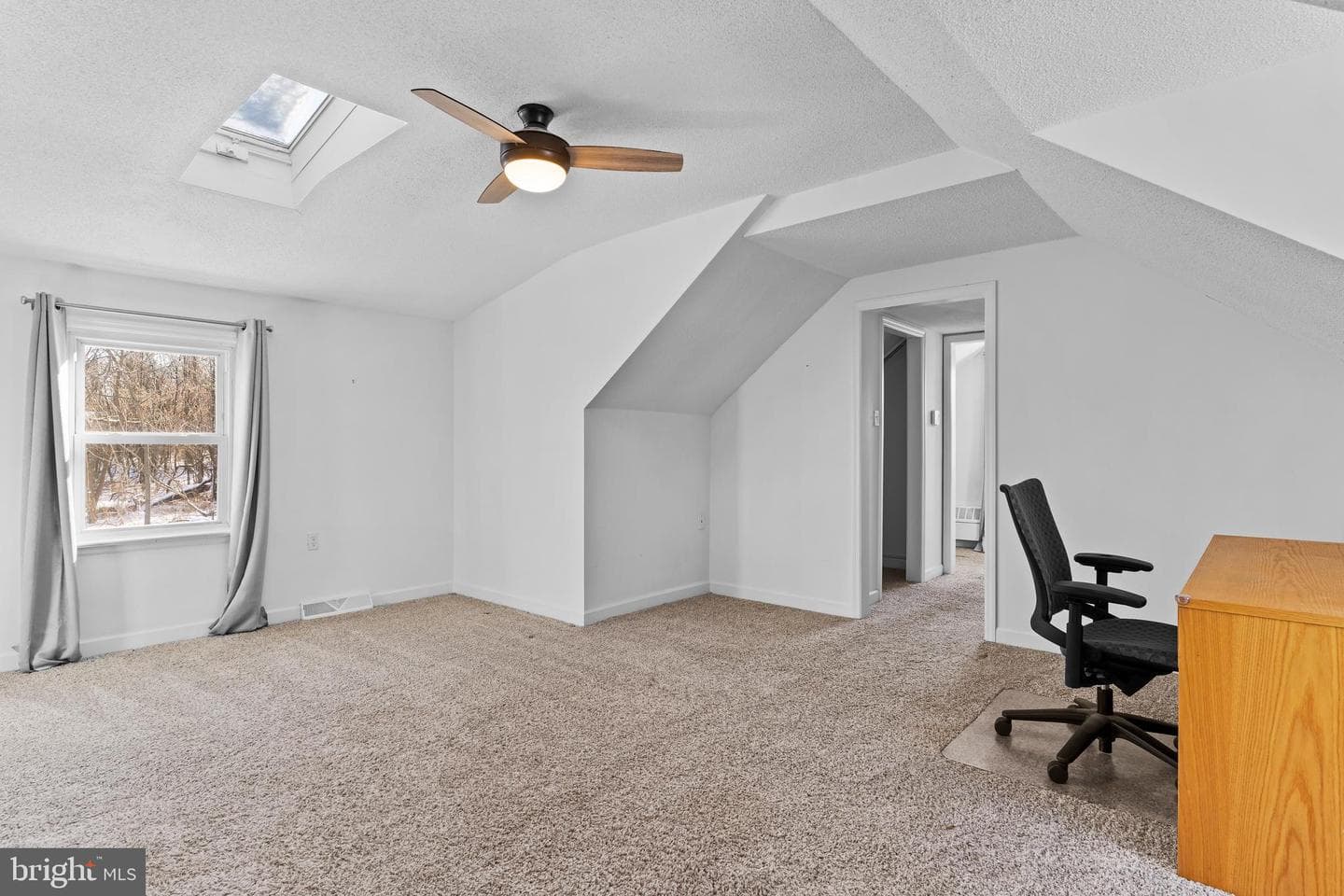 6 Myrtlewood Court photo 35