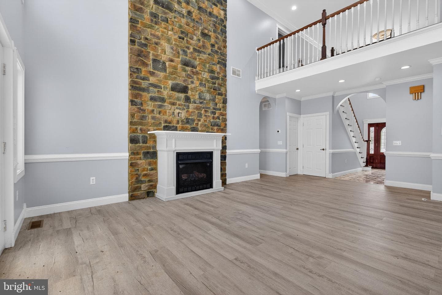 88 Shady Lane photo 11