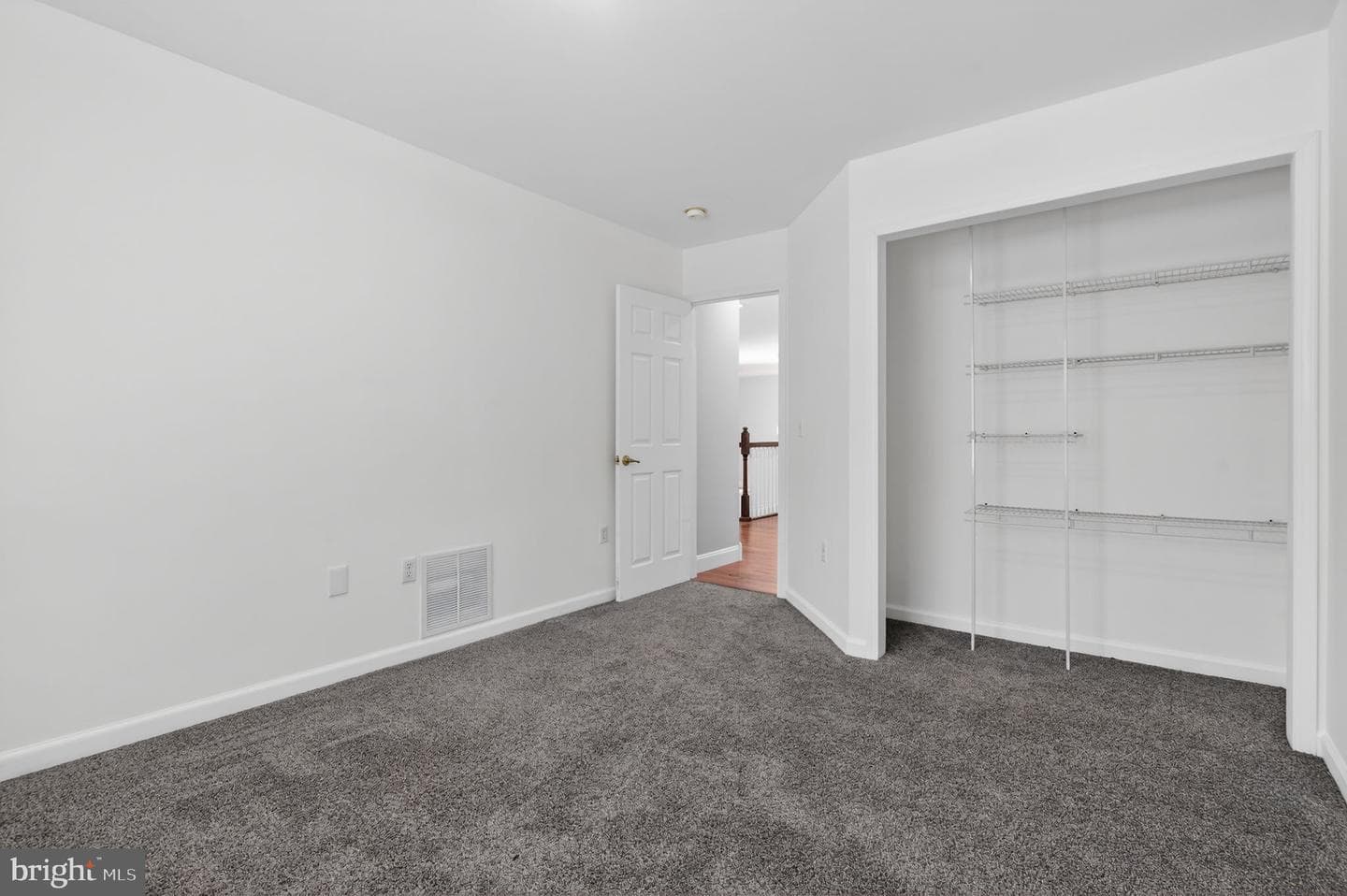 88 Shady Lane photo 40
