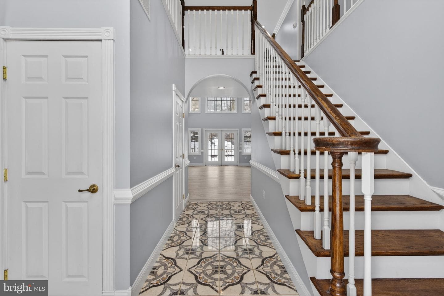 88 Shady Lane photo 5