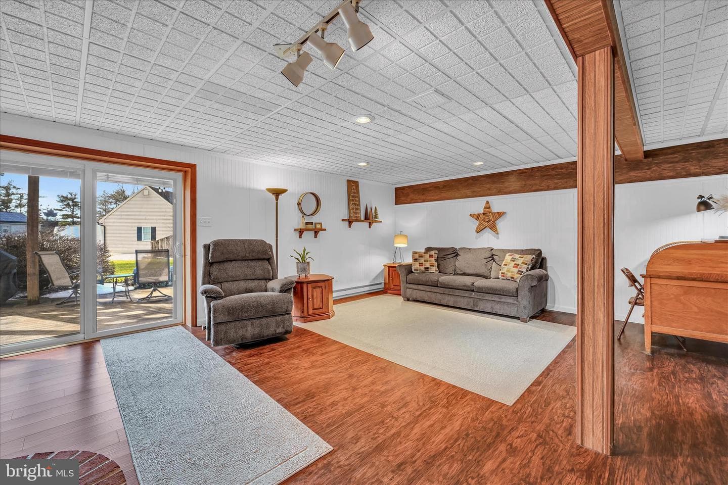 3481 Coronet Avenue photo 23