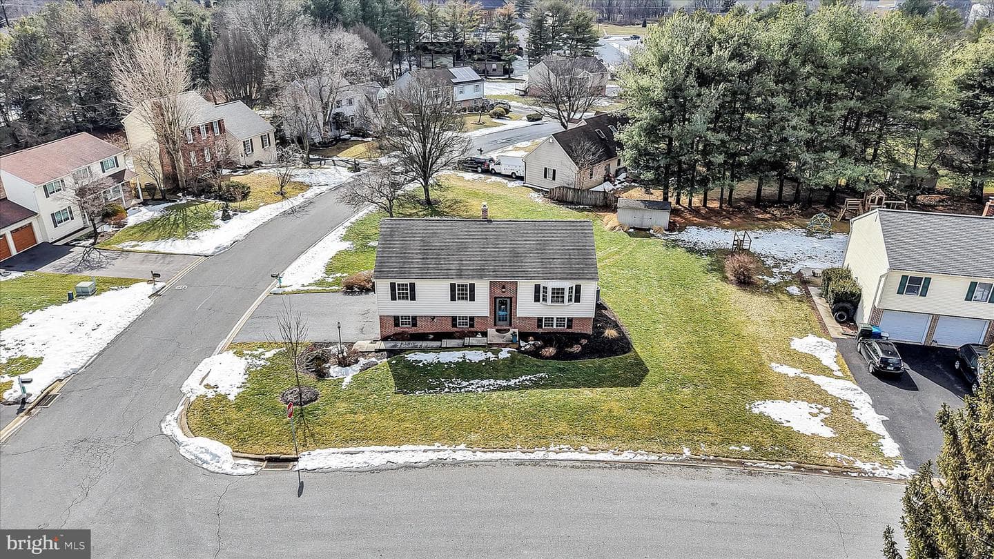 3481 Coronet Avenue photo 3
