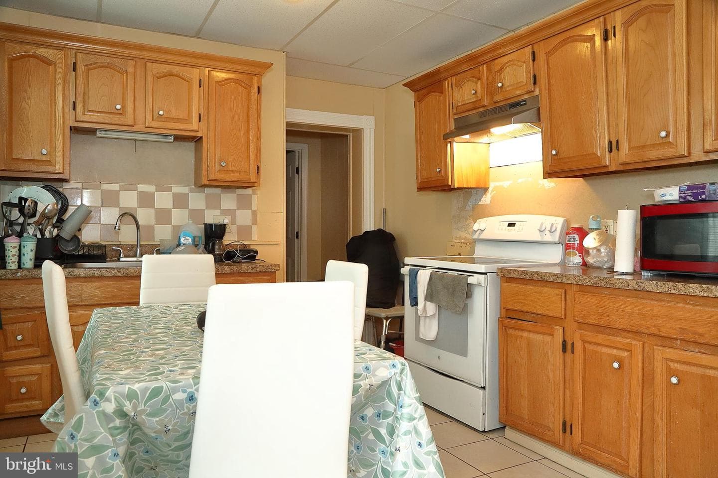 464 S Ann Street photo 16