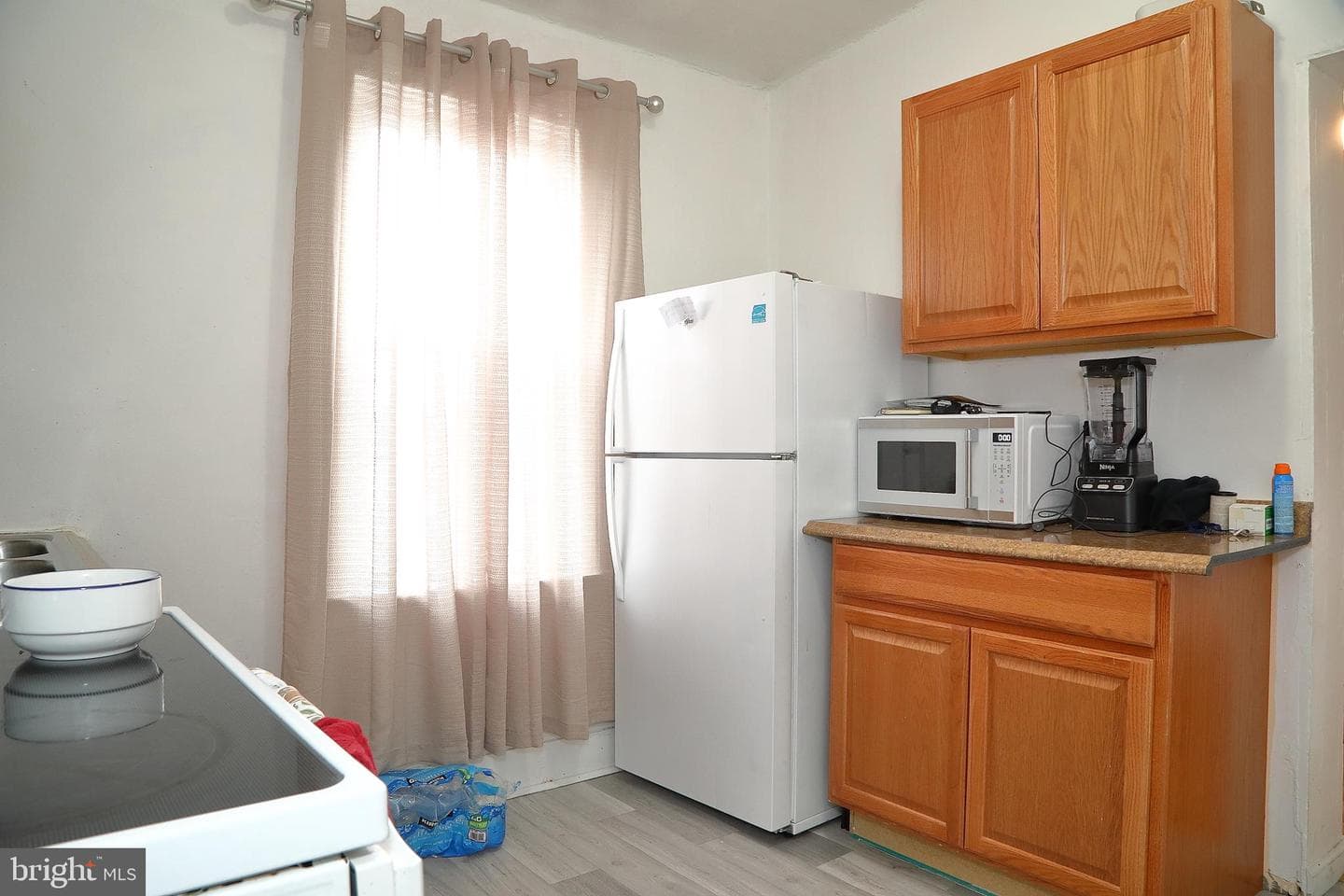 464 S Ann Street photo 7