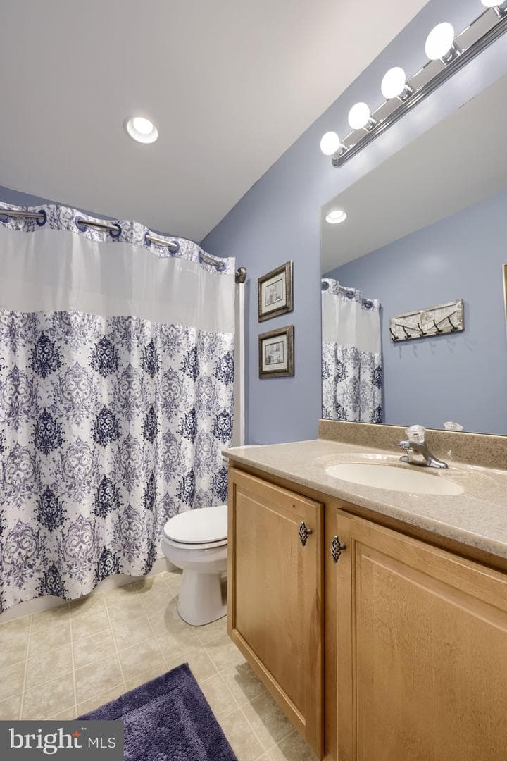 16 Cedar Chase Drive photo 28