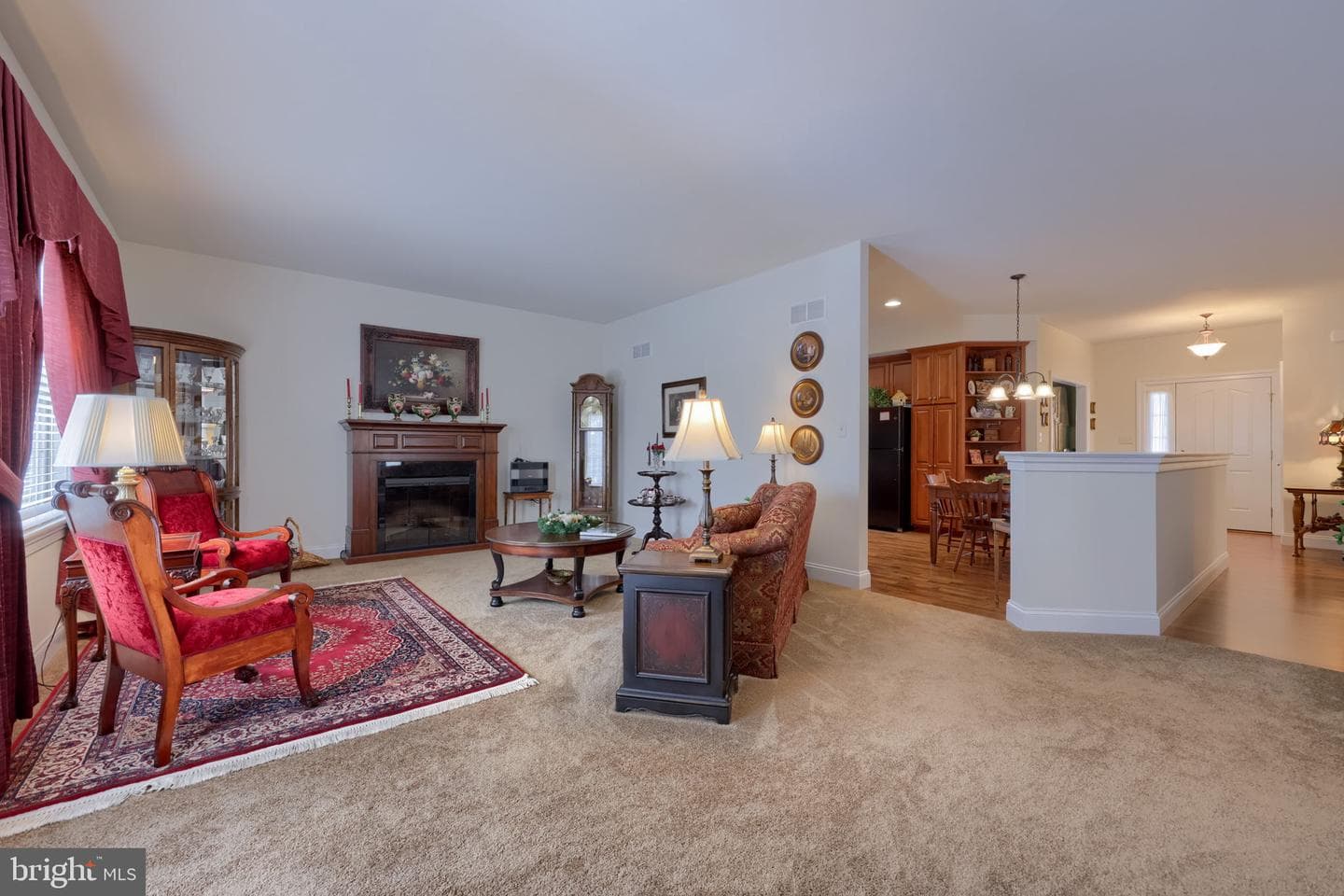 900 Cambridge Drive photo 27